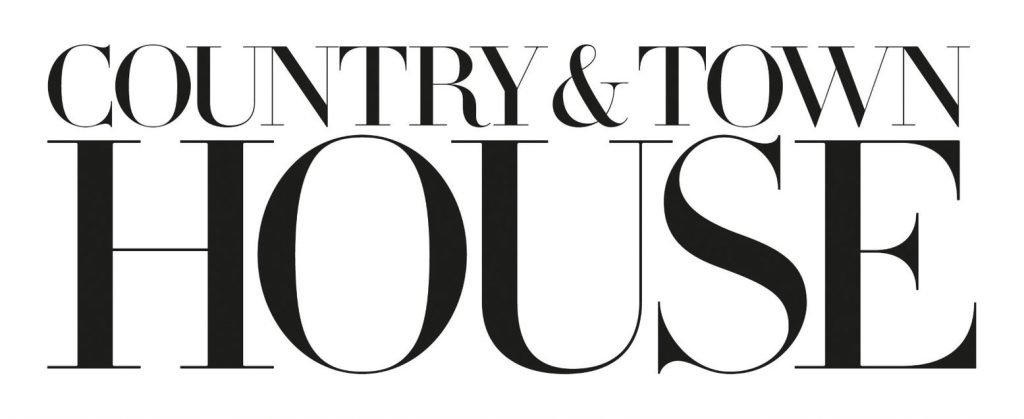 Country & Town House Logo